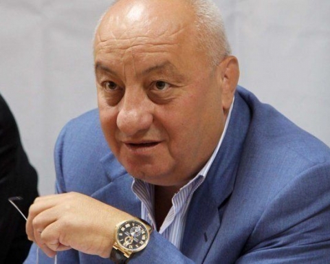 Социалистите бяха на косъм да осъмнат с нов председател