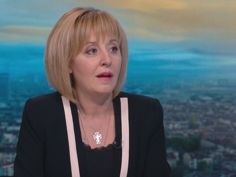 Манолова: Призовавам премиера Борисов да спаси гражданите от топлофикациите