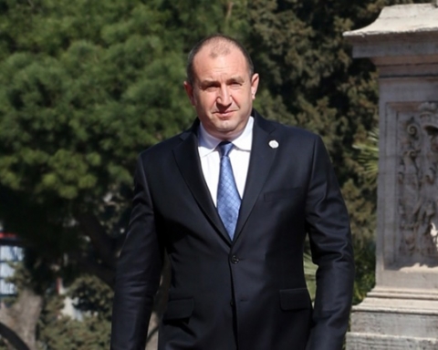 Радев: С пълна убеденост не подписах декларацията за Украйна в НАТО. ДБ ни тласкат във войната