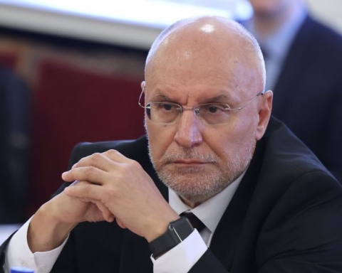 Потресаващ доклад на БНБ: Еврозоната няма да има положителен ефект върху икономиката ни!