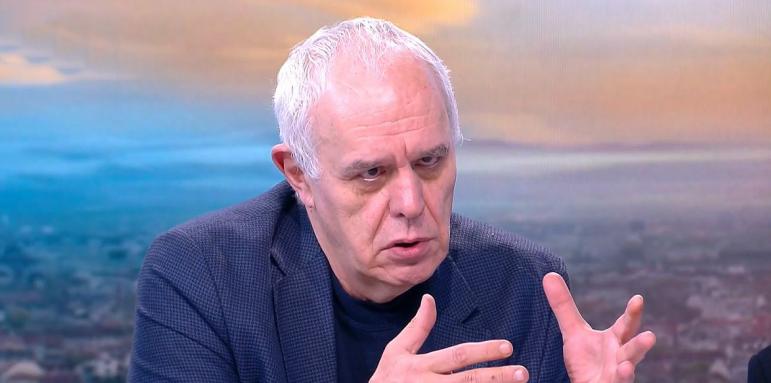 Райчев: Темата за националния празник е достатъчна, за да унищожи всеки дебат