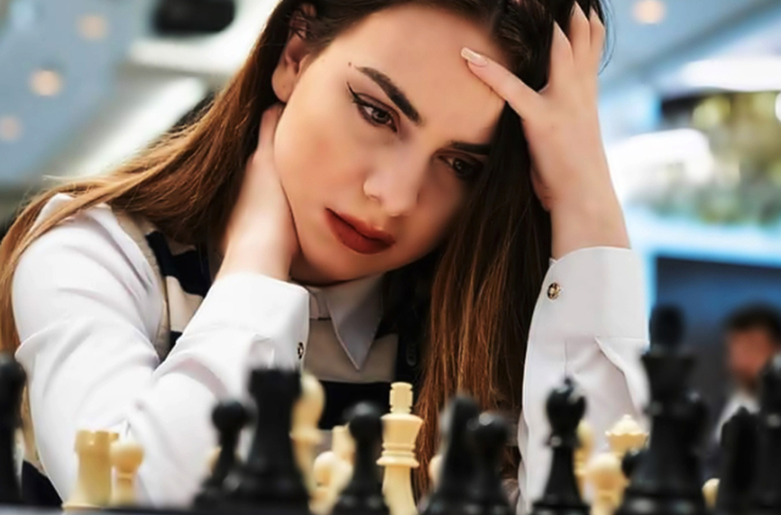 Нургюл спечели сърцата на всички българи, тайбрек ще реши дали Нургюл Салимова ще спечели световната титла по шахмат!