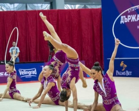 Радвайте се! България е отборен световен шампион по художествена гимнастика във Валенсия