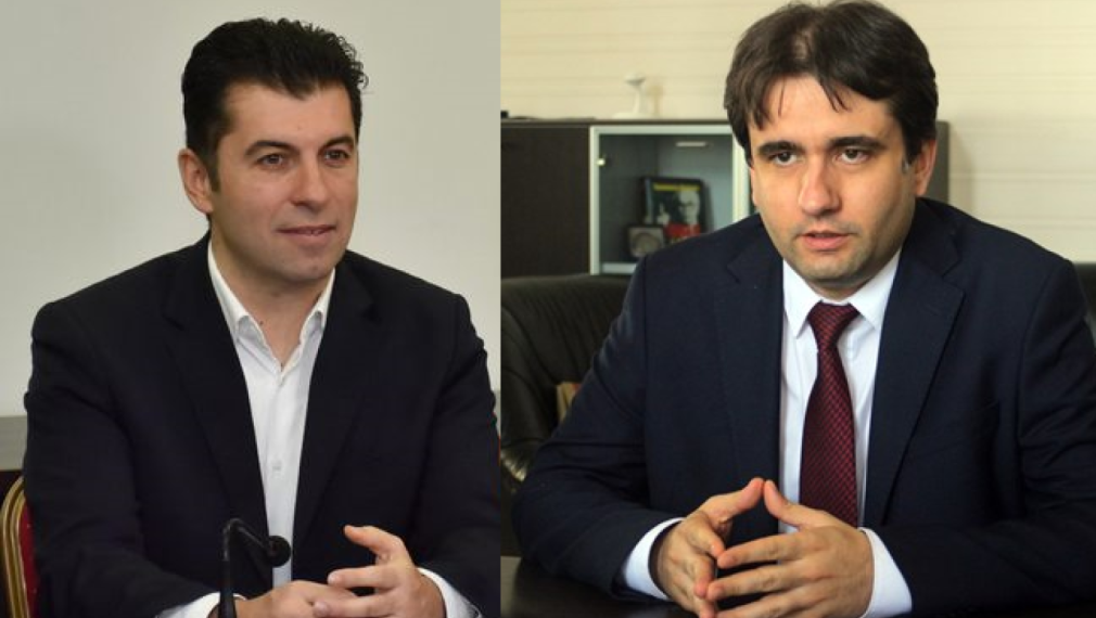 Скандалът се разраства: Кирил Петков и Божидар Божанов притискали министър Йоловски за пари