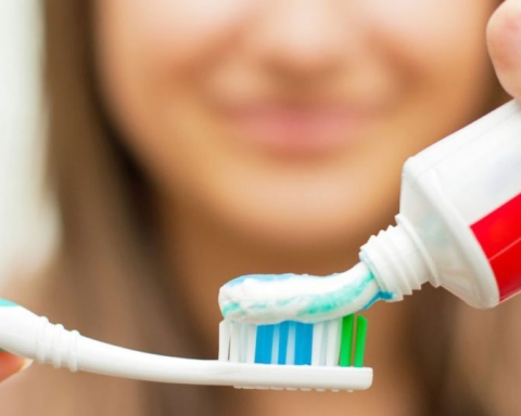 Признак на деменция: как миенето на зъбите помага да открием болестта